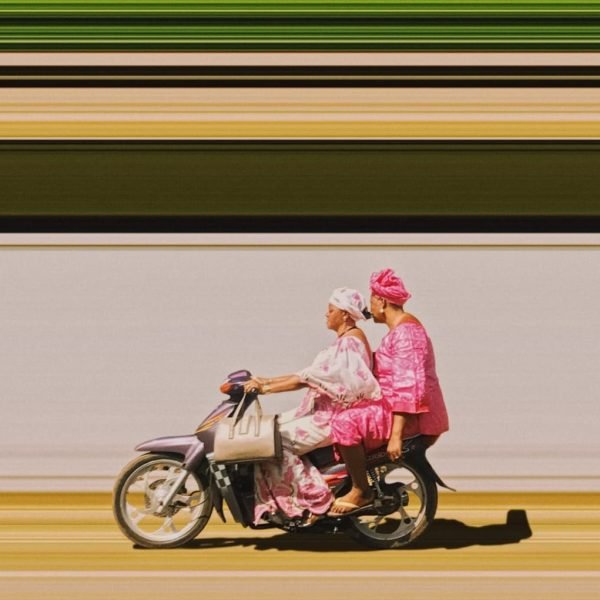 nilgallery-girma-berta-streets-of-bamako-mali_1-small-format-2022